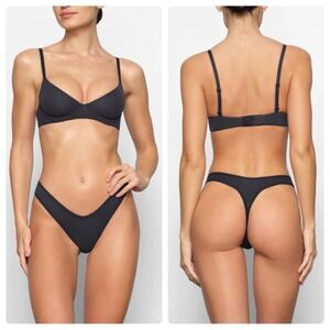New Skims Fits Everybody Unlined Demi Bra Onyx Size 44H